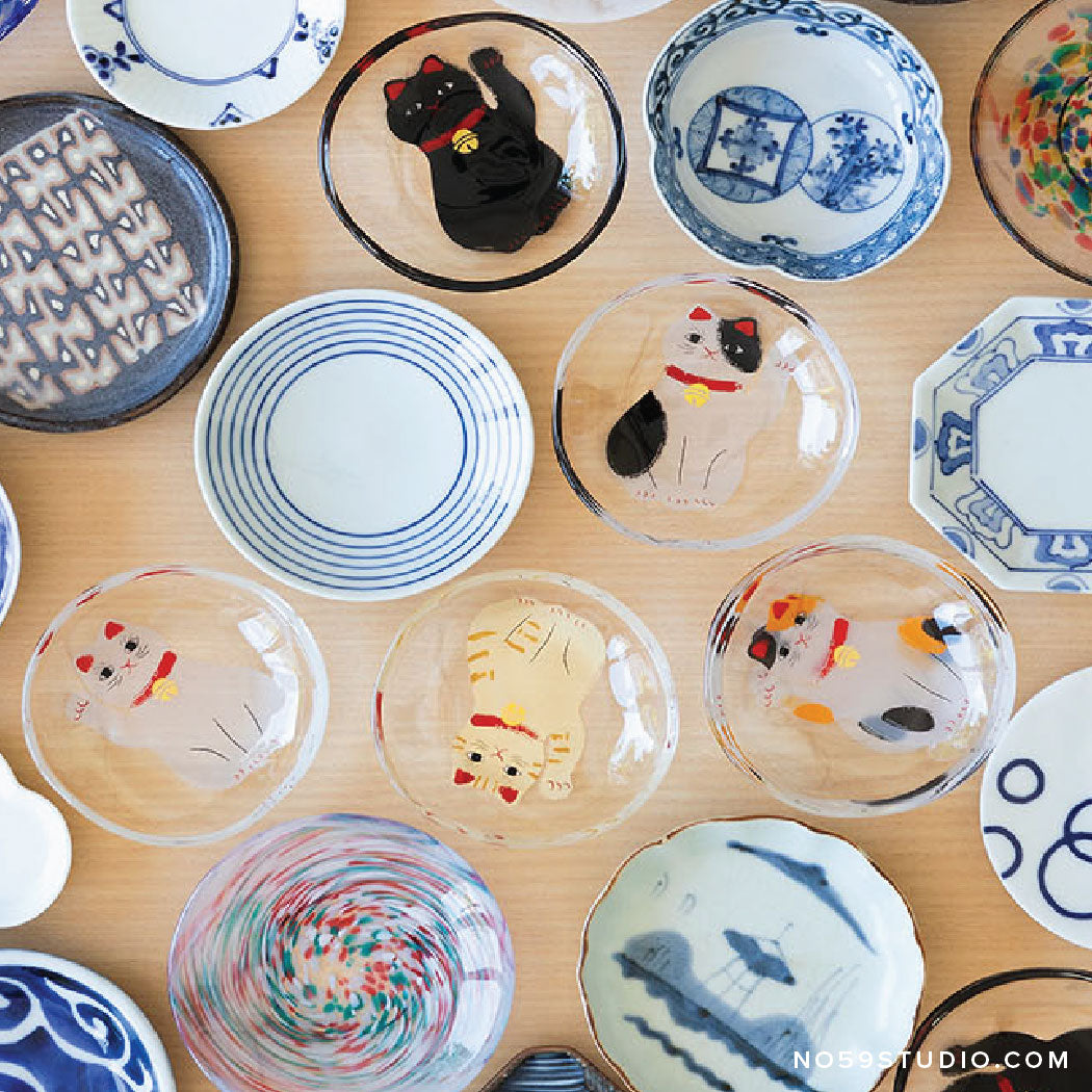Medetamono Lucky Cat Mini Glass Plates
