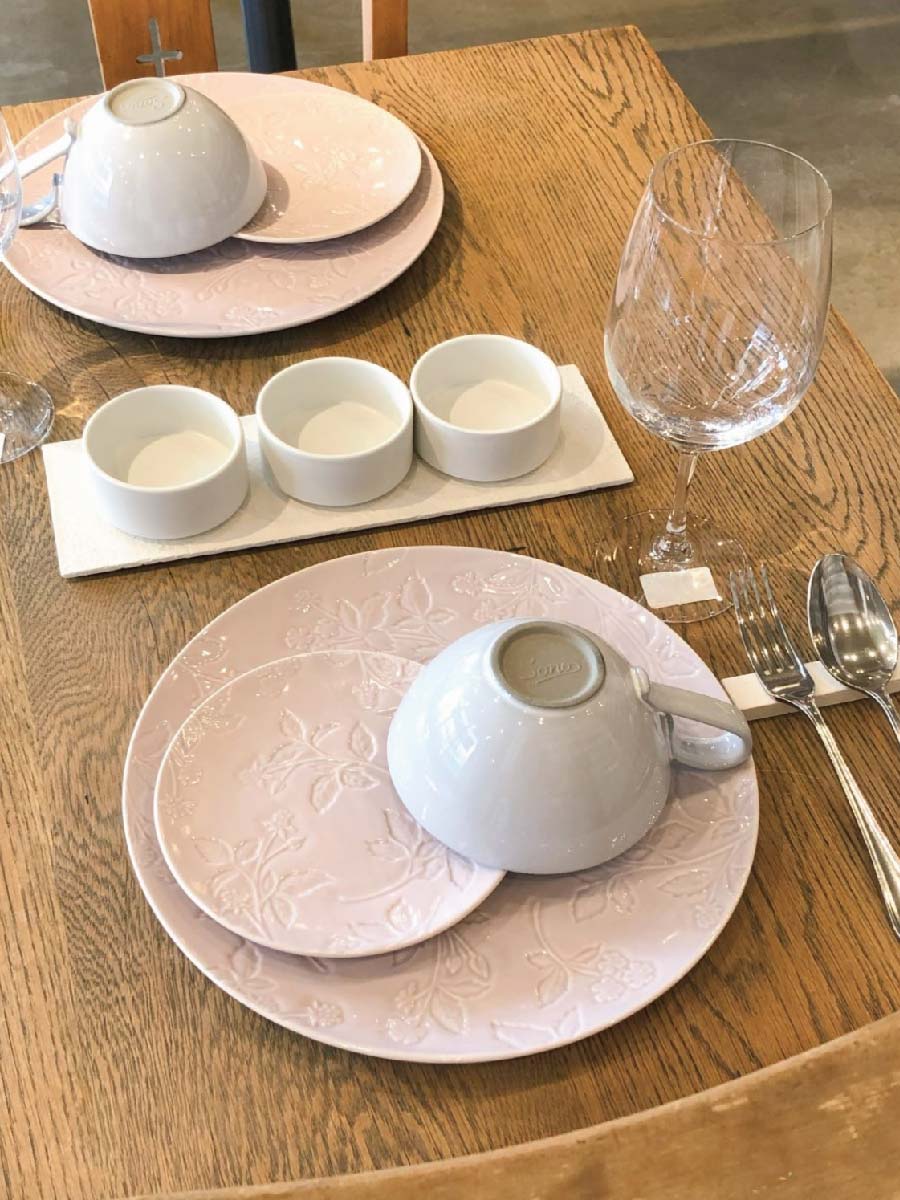 Framboise Dinner Plate