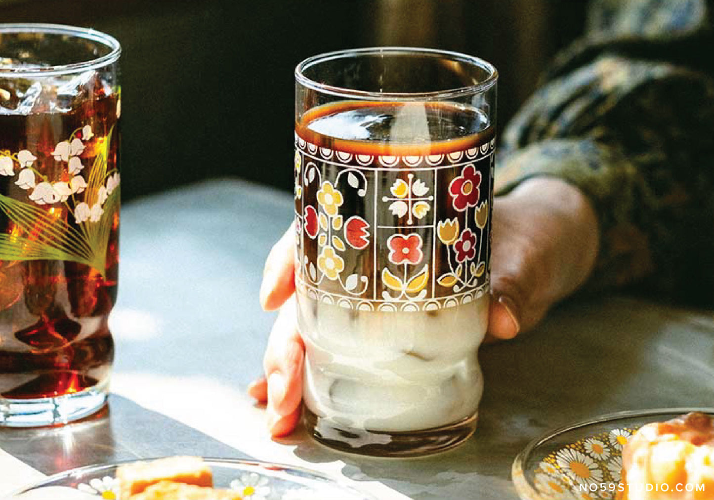 Aderia Retro Arrange Tumblers — 6 Styles Available