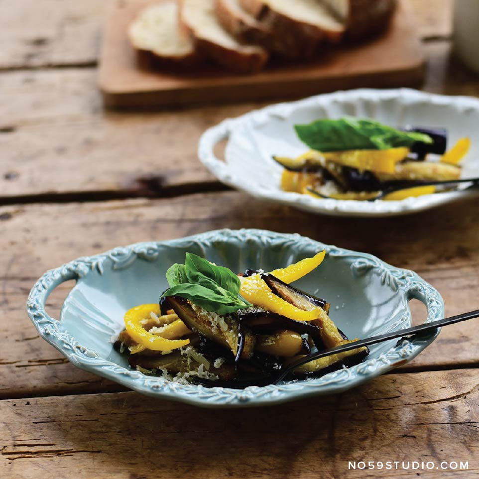 Fanette Garlands Oval Bowl