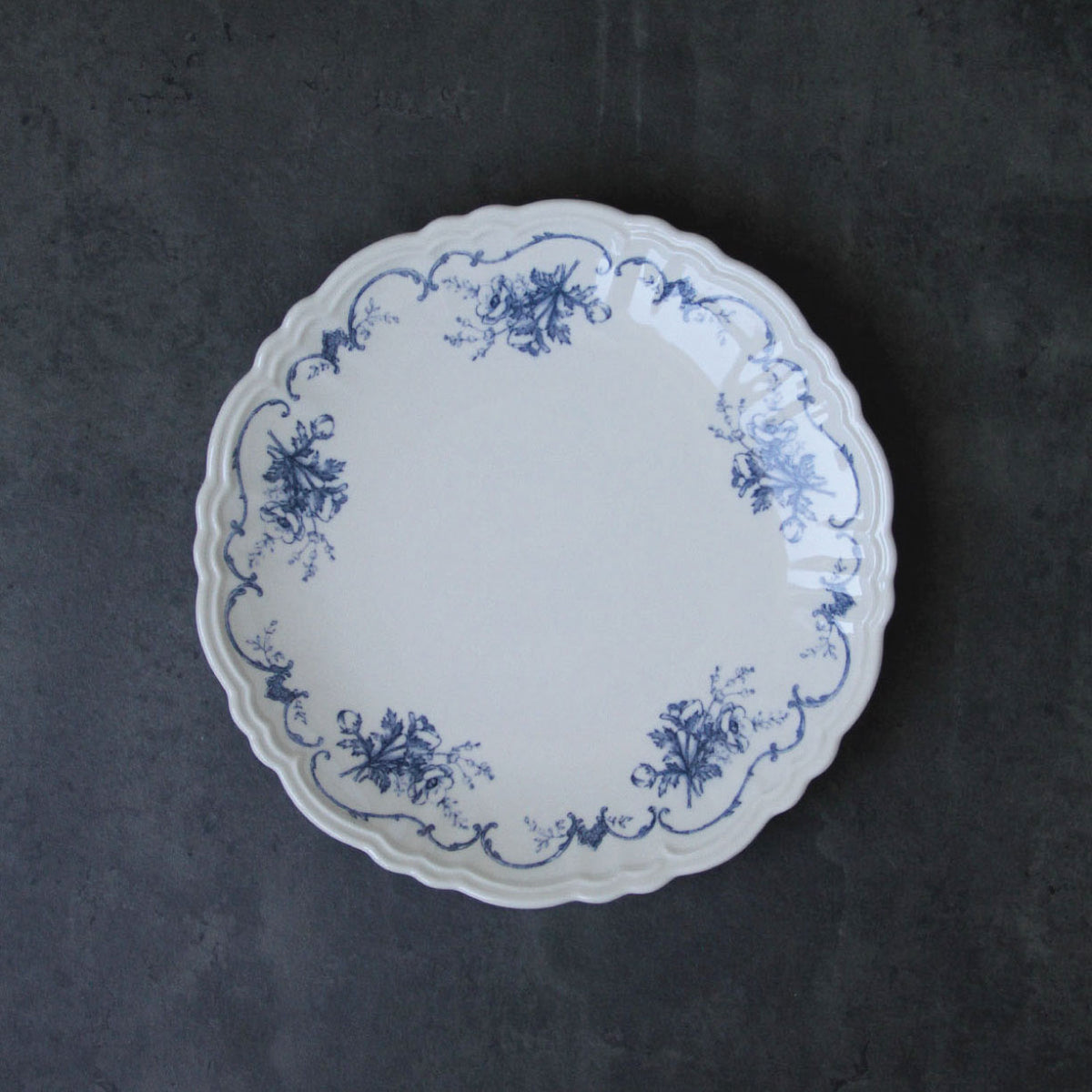 Moment Dinnerware – Blue