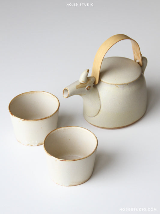 YAGI Teapot