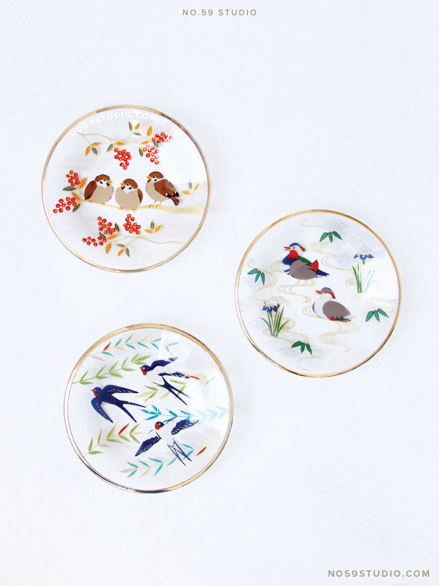 Kissho-Kacho Small Glass Plate