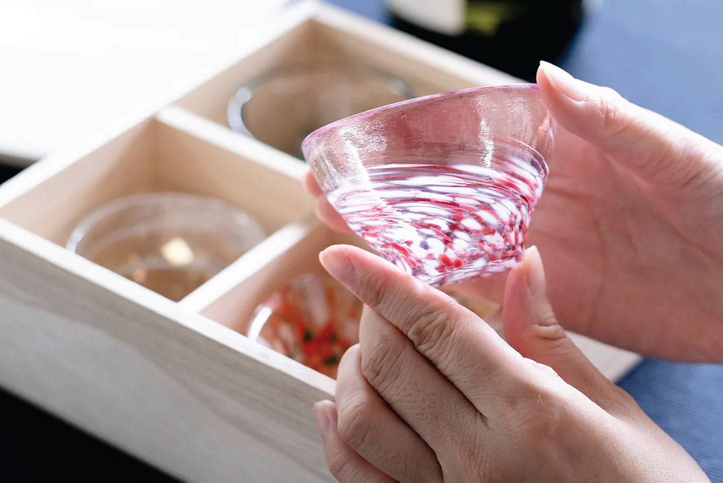 Tsugaru Vidro Sake Cup Set of Four Seasons