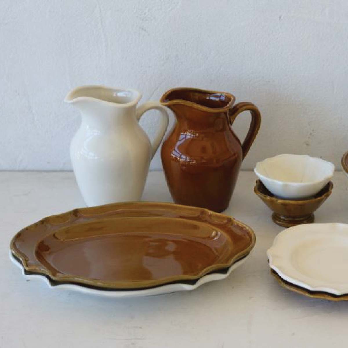 Ferme Vase / Pitcher — Whte