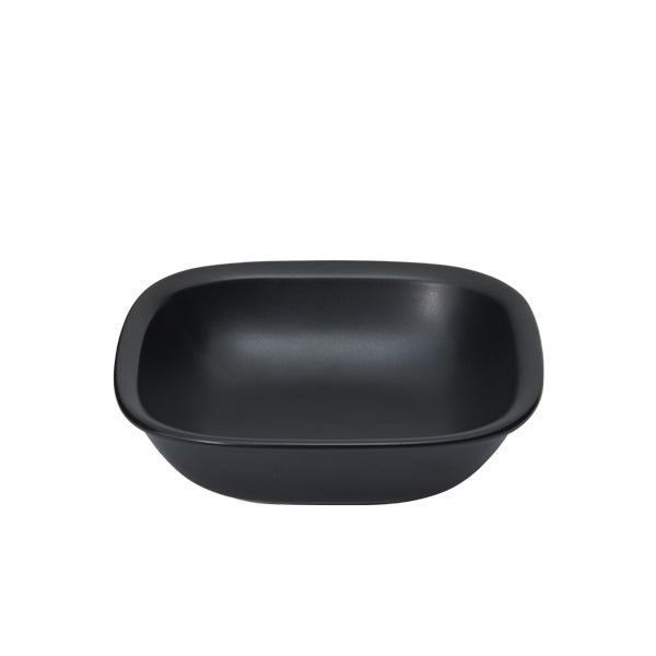 Sori Yanagi Black and White Collection – Black Dinnerware