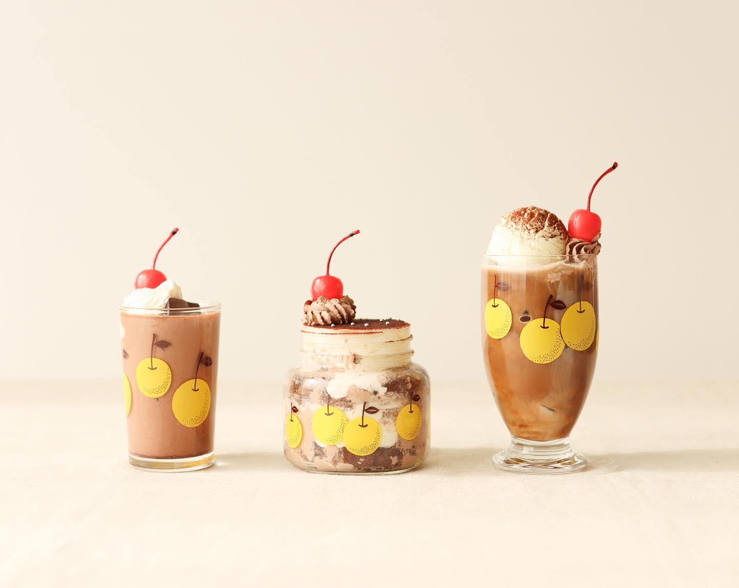 Aderia Retro Pear Series