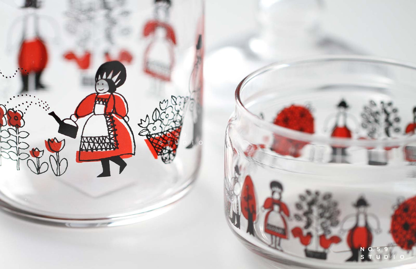 Aderia Retro Glass Canister – Fairy Tale