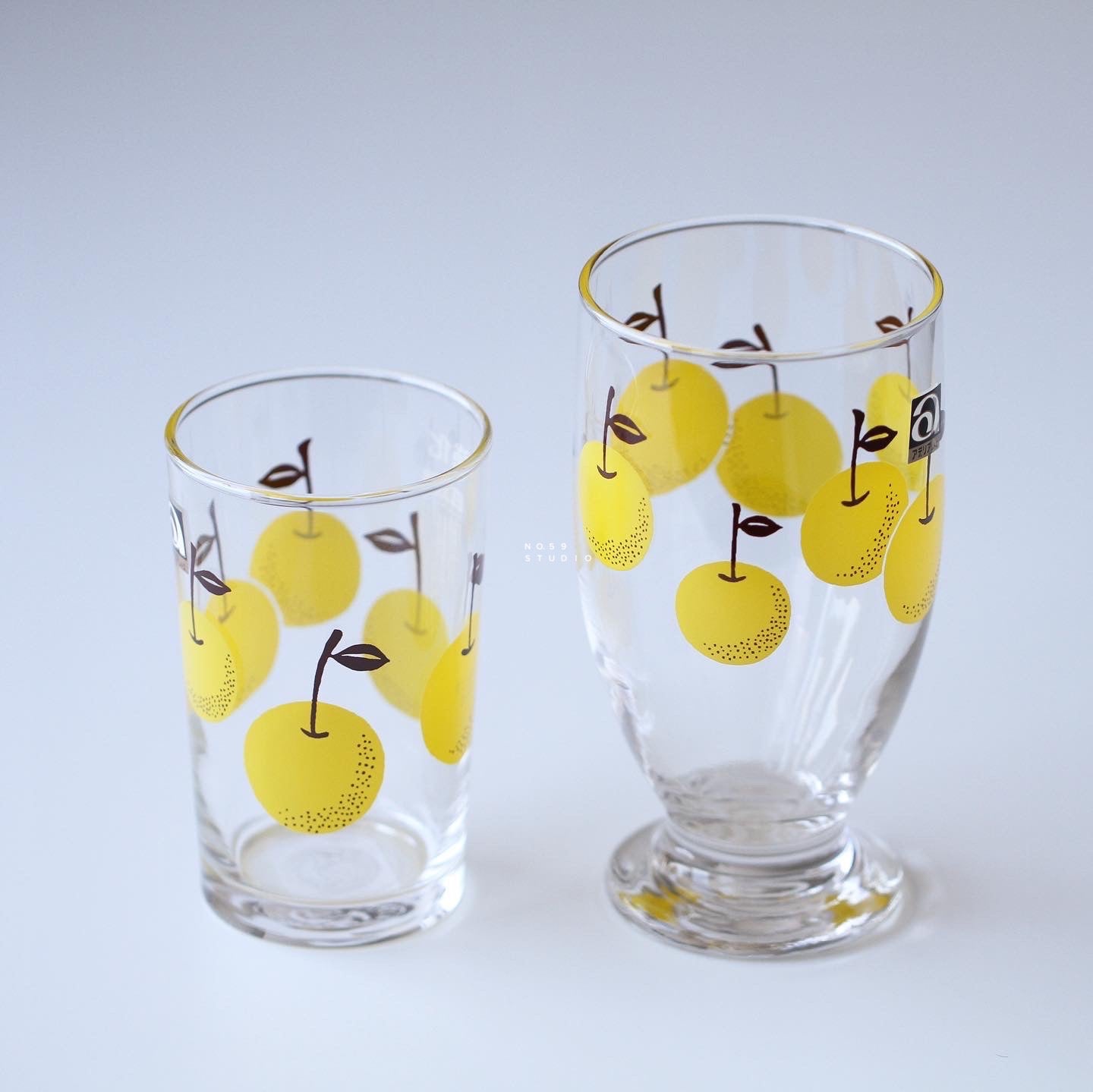 Aderia Retro Pear Series