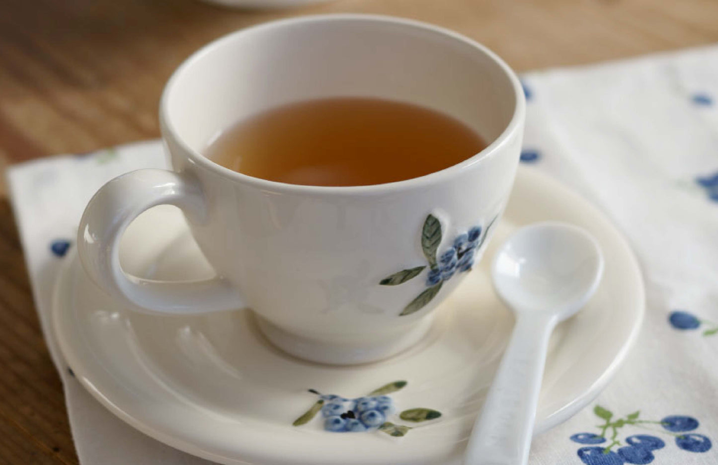 Blueberry Mirtille Tea Cup and Saucer Set