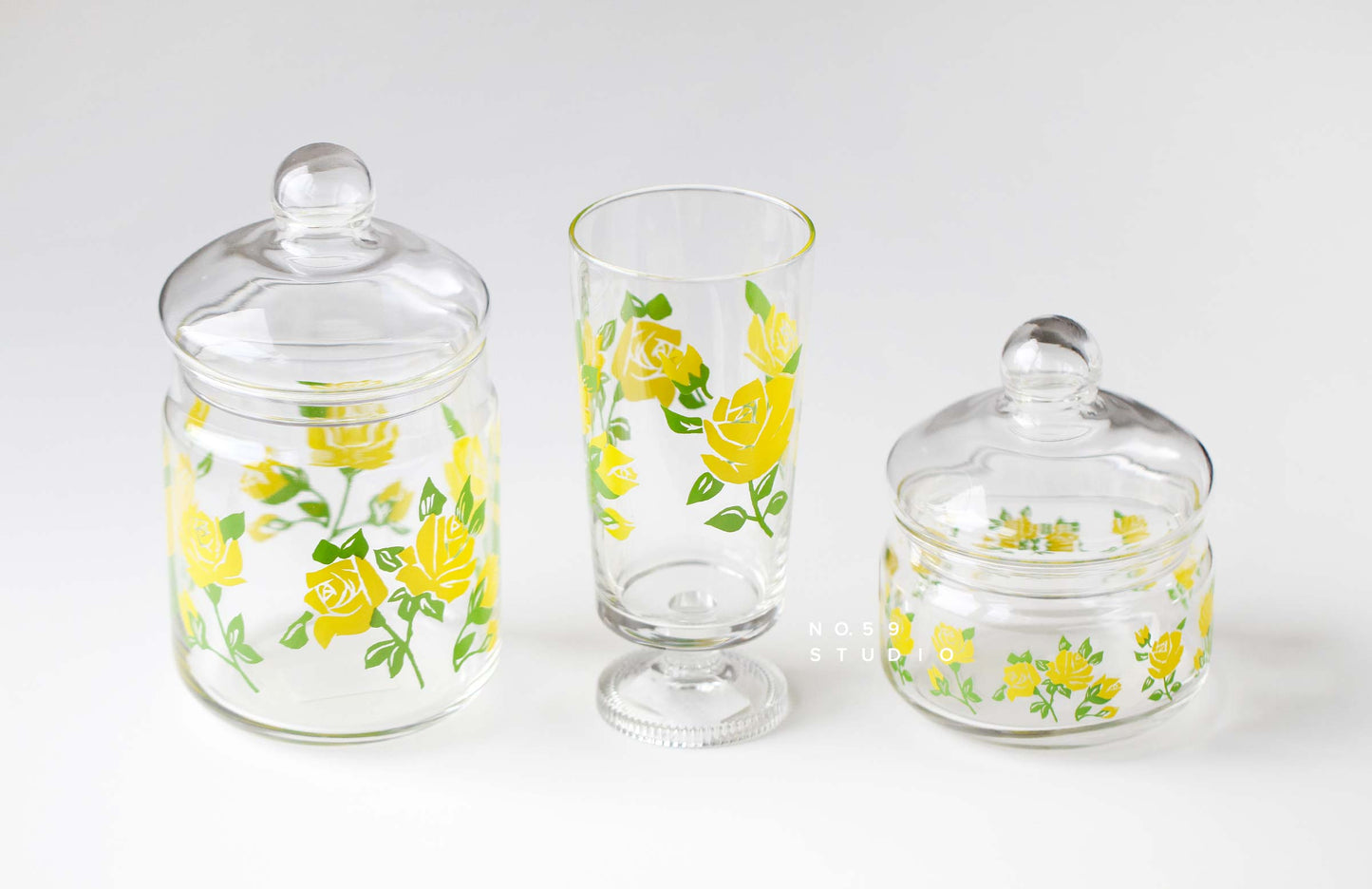 Aderia Retro Glass Canister – Rose