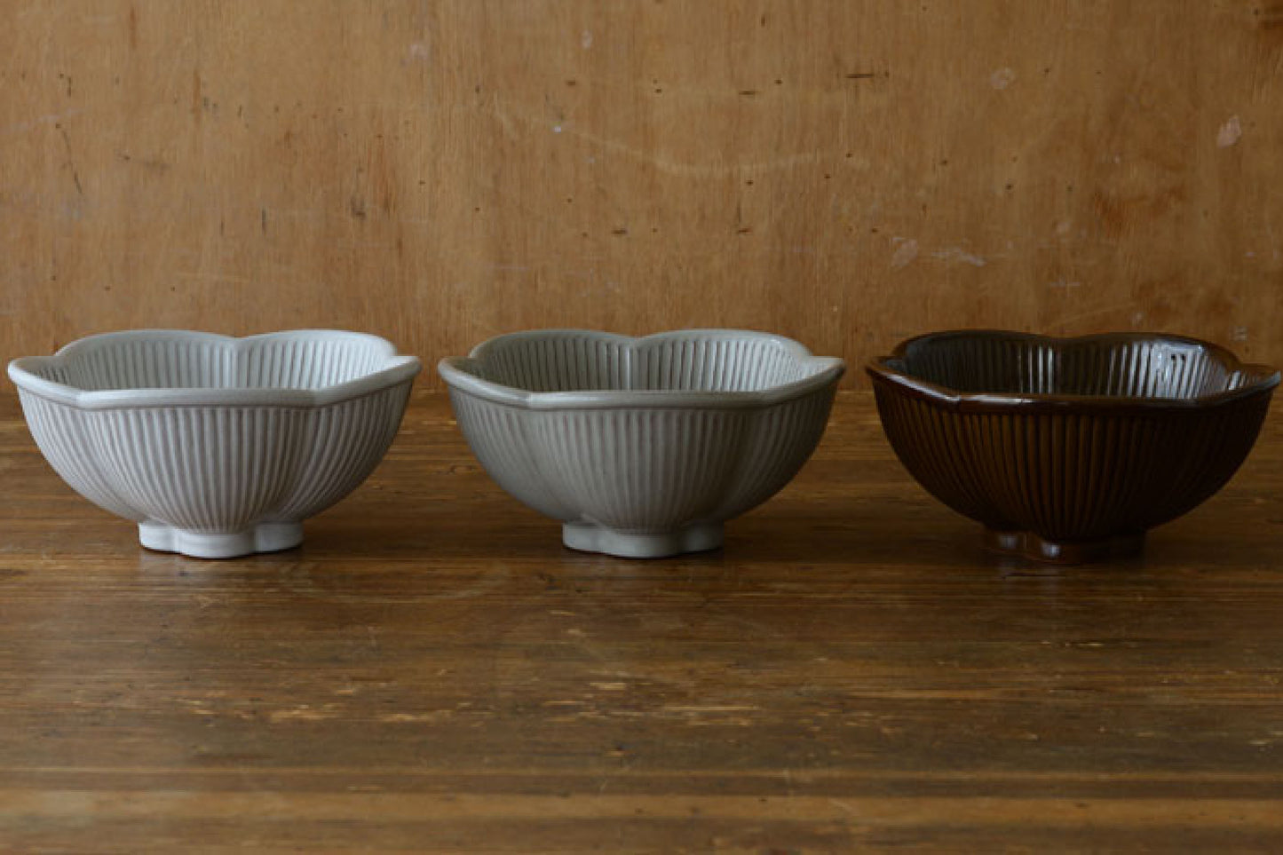 Fleuron Flower-shaped Bowl