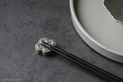 Parterre Chopsticks Rest