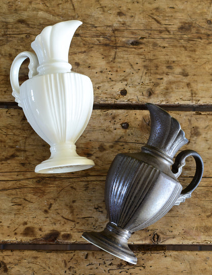 Gracieux Vase / Pitcher (white)