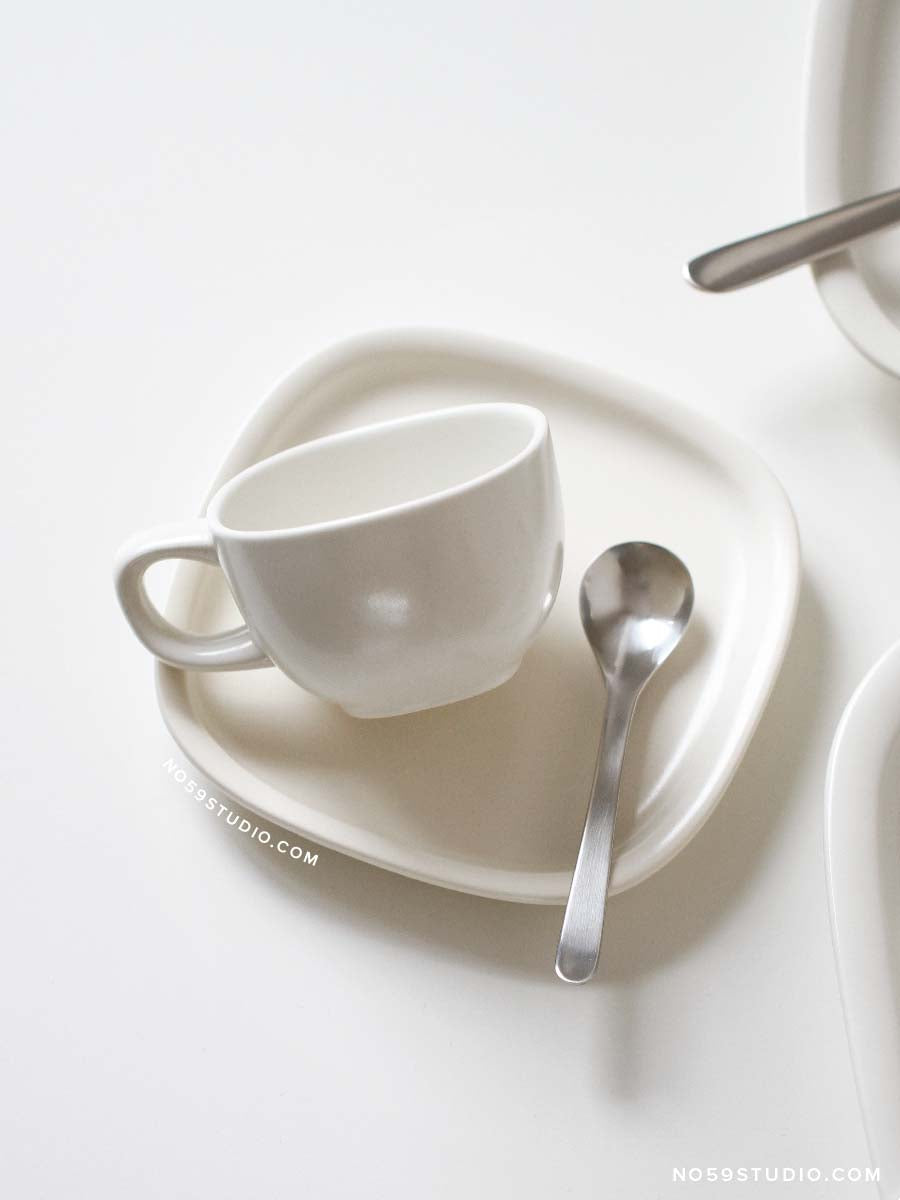 Sori Yanagi Black and White Collection – Coffee Cup and Saucer