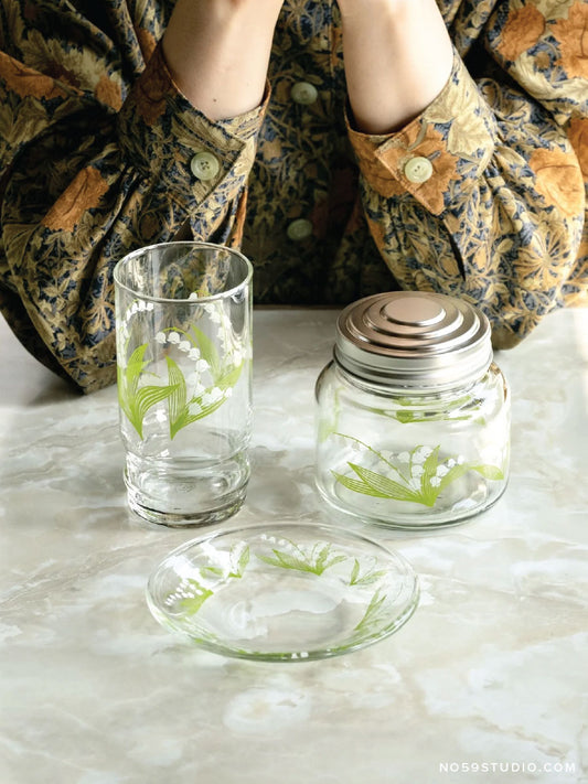 【New】Aderia Retro Plate – Lily of the Valley