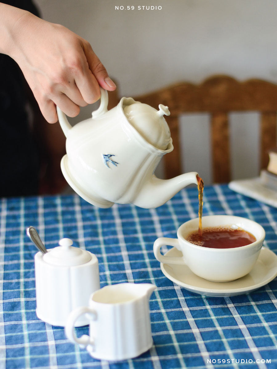 No59 Studio Early Bird Teapot - Thumbnail 2