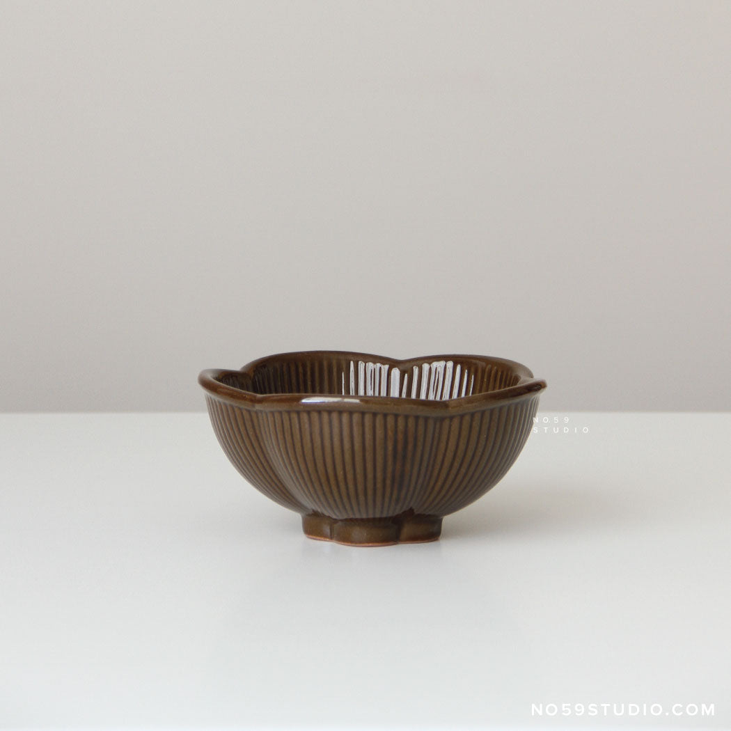 Fleuron Flower-Shaped Bowl