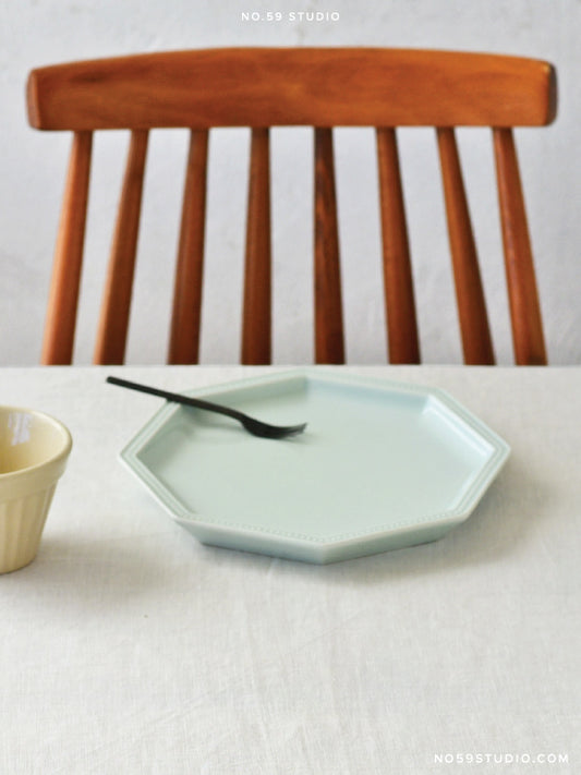 Gatis Octagonal Plate L — Light Mint