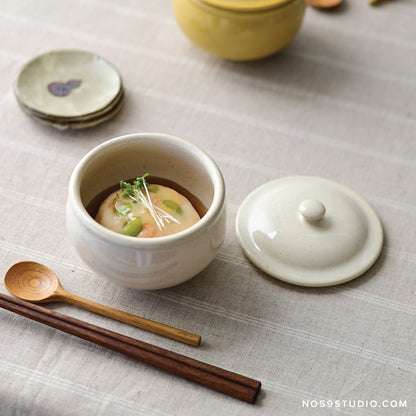 Mémé Rustic Lidded Bowl – White