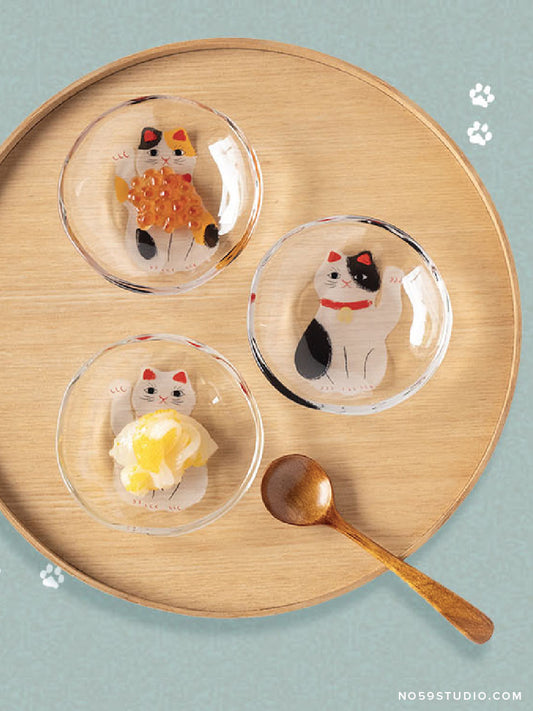Medetamono Lucky Cat Mini Glass Plates