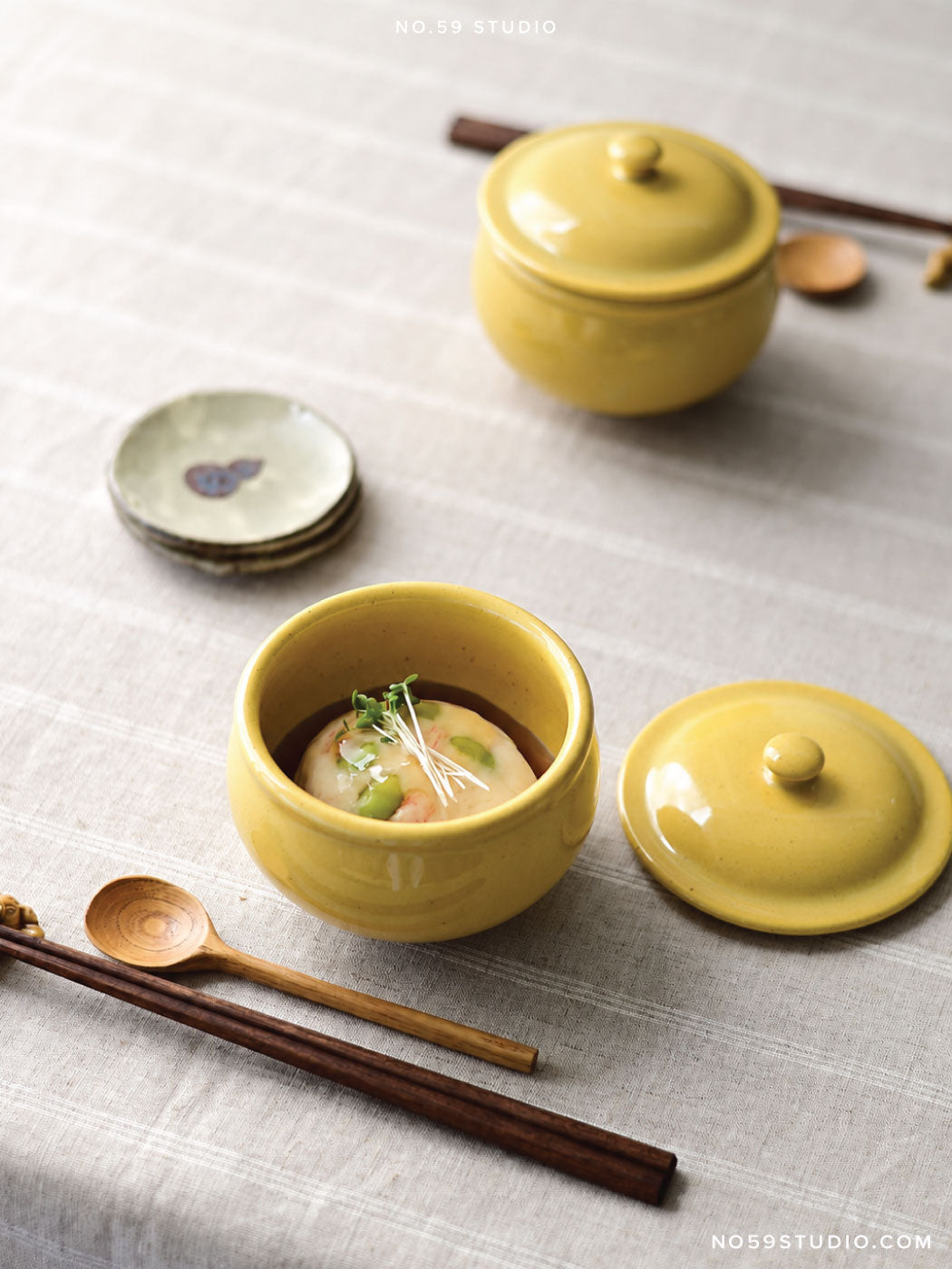 Mémé Rustic Lidded Bowl – Yellow