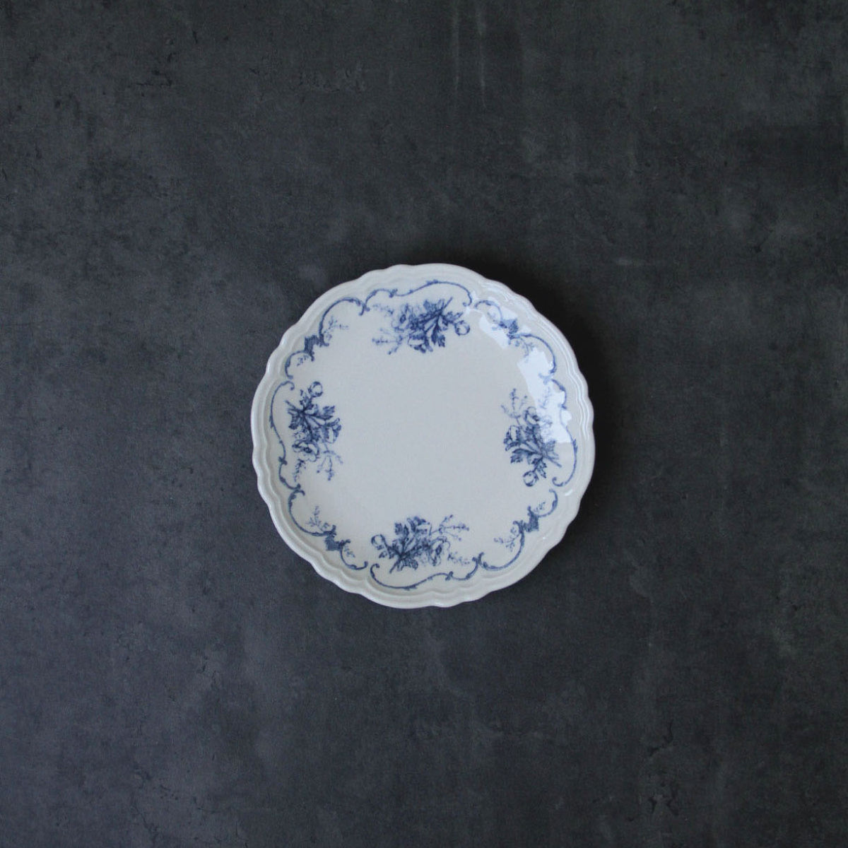 Moment Dinnerware – Blue