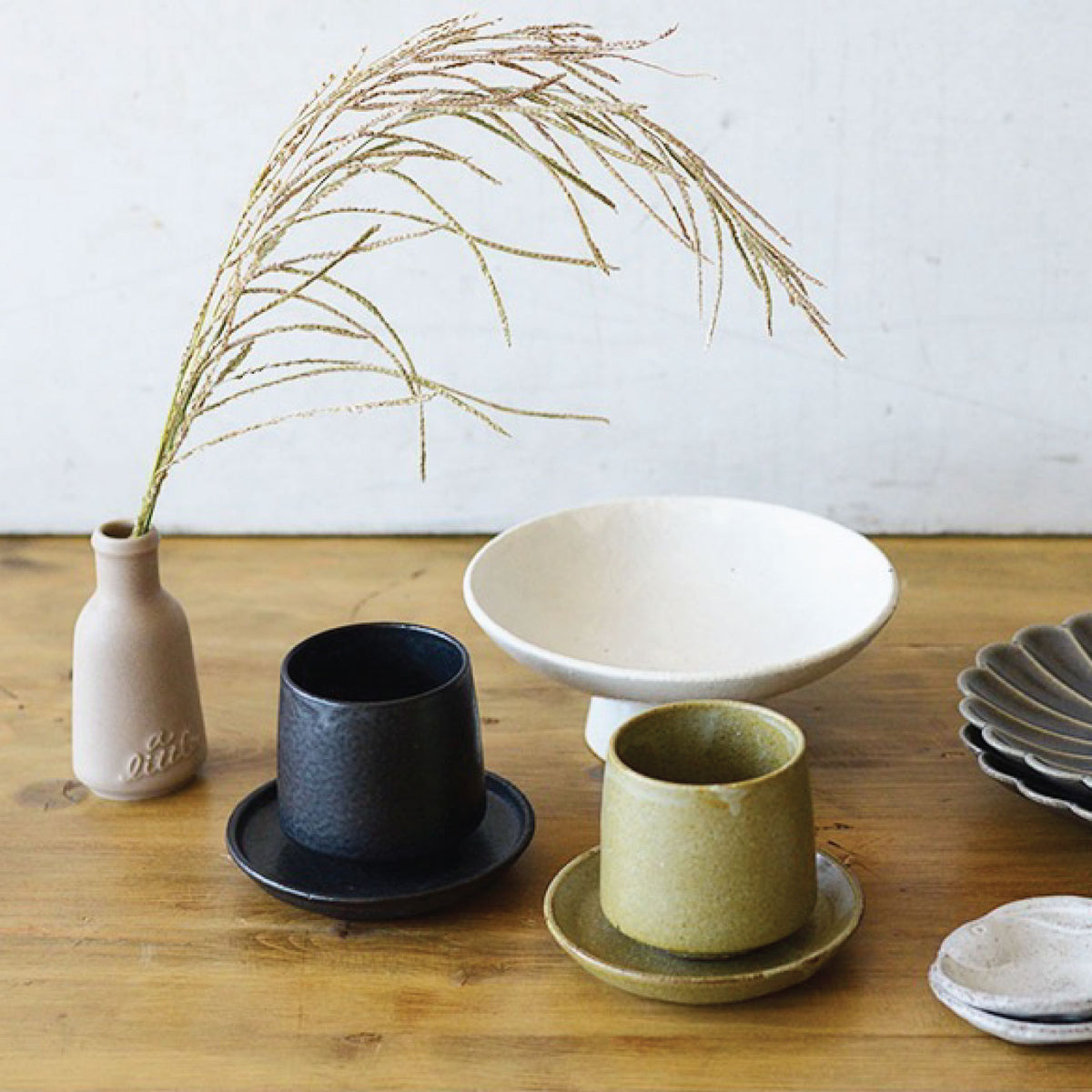 Reposer Tea Set