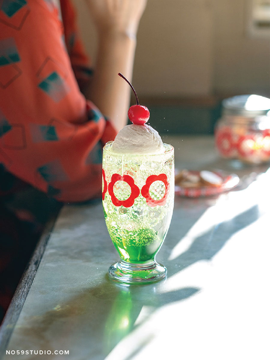 Limited Edition Aderia Retro Ruby Garden Tumbler with Stand
