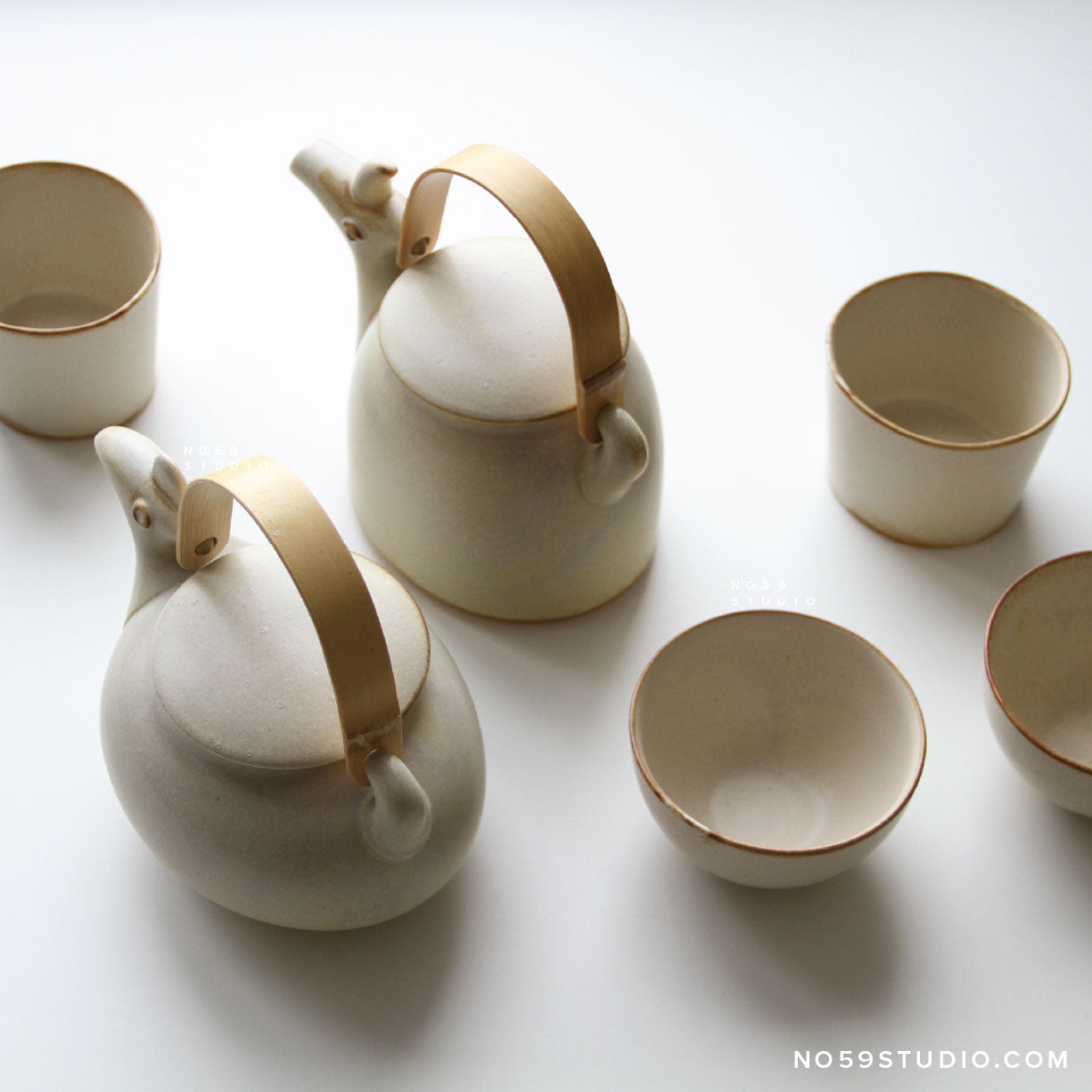 Ceramic Japan Yagi Teapot with Bamboo Handle | NO.59 STUDIO