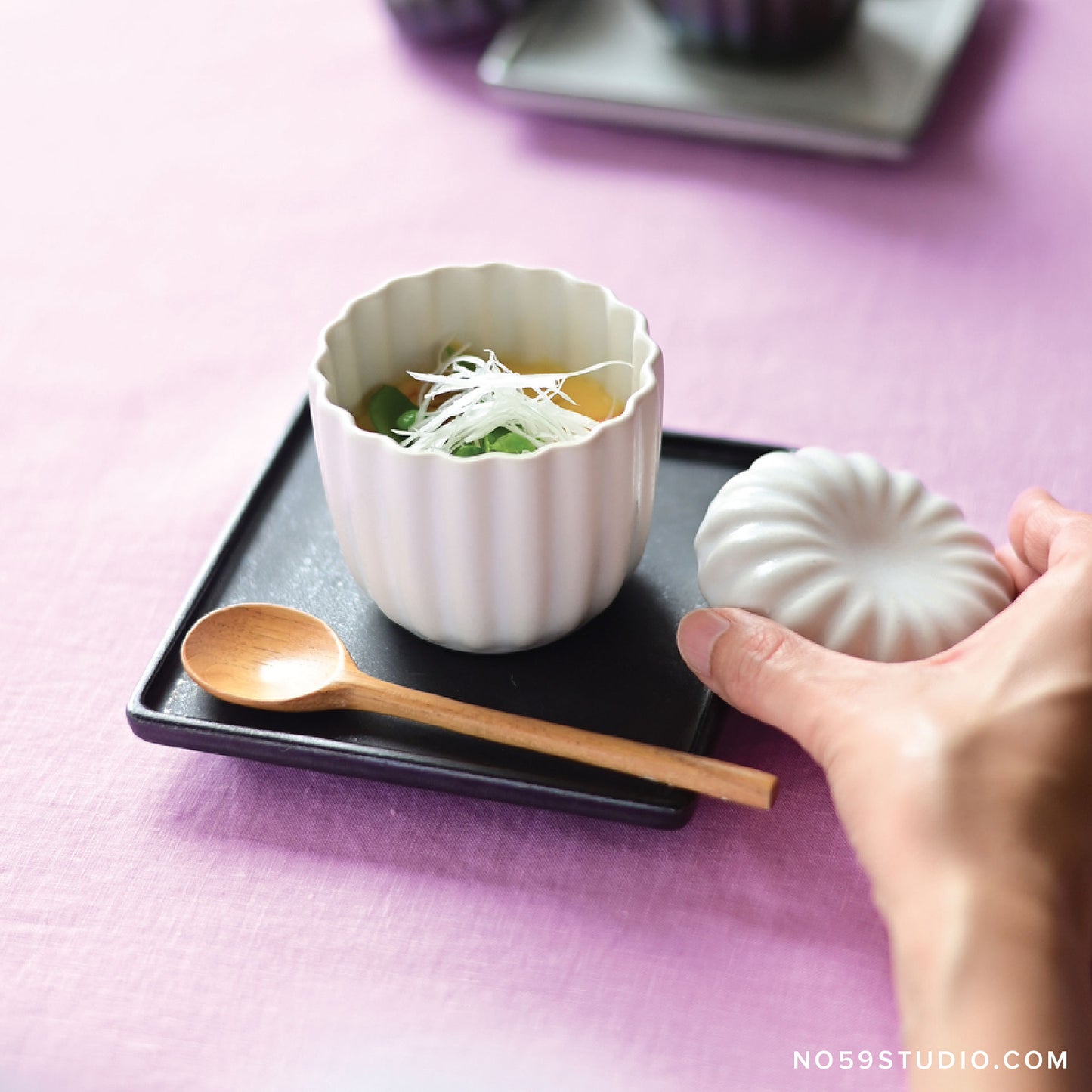 Urara Lidded Bowl