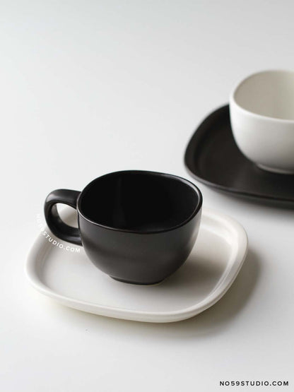 Sori Yanagi Black and White Collection – Coffee Cup and Saucer