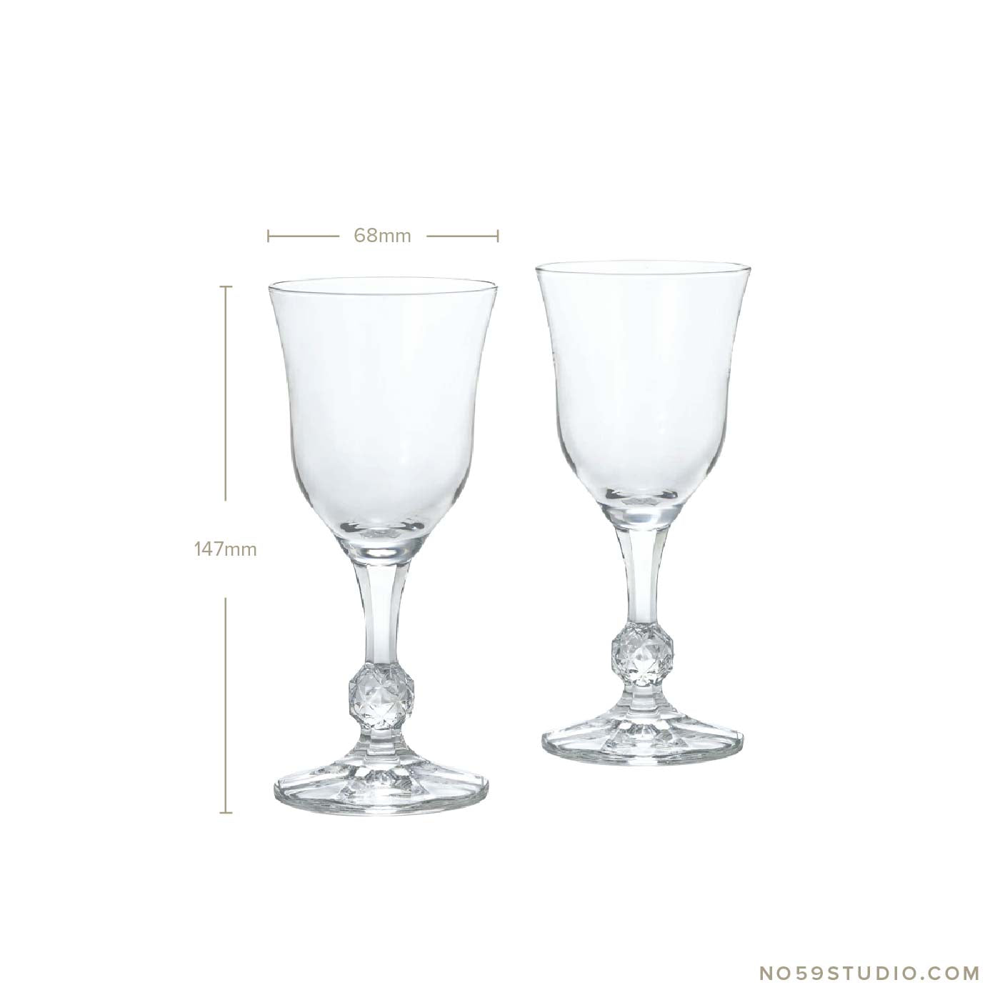 Vintage Elegance Wine Glass Pair