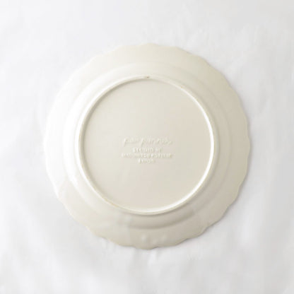 Pomponner Dinnerware — White