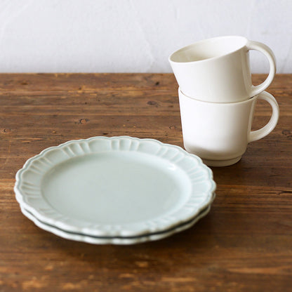 Pomponner Dinnerware — Light Blue