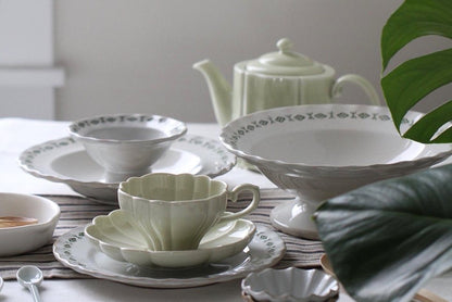 Diamond Green Floral Dinnerware Set