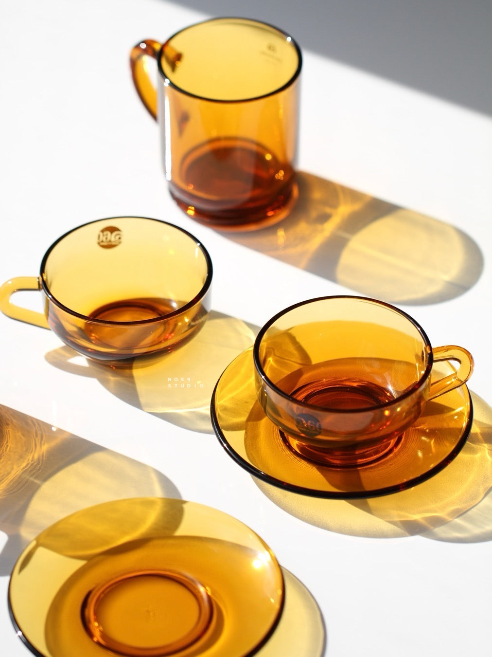 ADERIA60 Glass Amber Cup & Saucer Gift Set