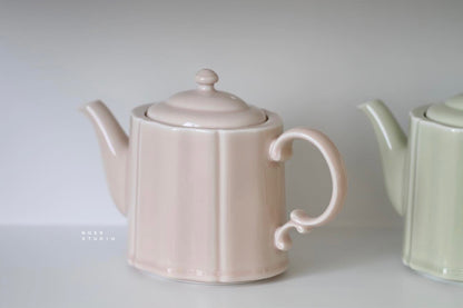 Pungency Oval Teapot