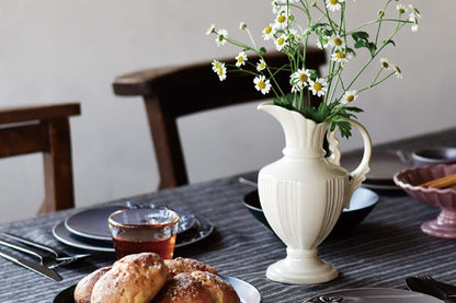 Gracieux Vase / Pitcher (white)